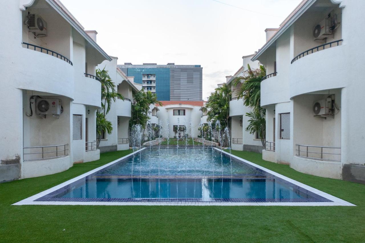 Capital O 6229 Ilara Hotels And Resorts Siruseri Εξωτερικό φωτογραφία