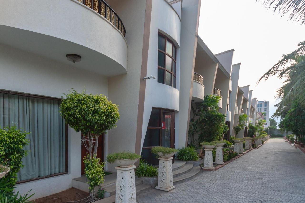 Capital O 6229 Ilara Hotels And Resorts Siruseri Εξωτερικό φωτογραφία
